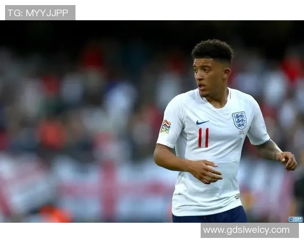 桑乔的足球之路:从天才少年到绿茵场上的闪耀明星 桑乔的足球之路:从天才少年到绿茵场上的闪耀明星