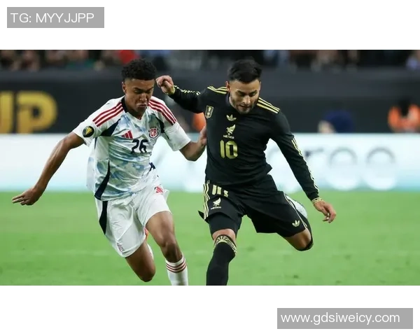 美国与墨西哥友谊赛精彩对决展现足球魅力与两国文化交融 美国与墨西哥友谊赛精彩对决展现足球魅力与两国文化交融