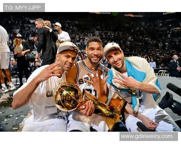 贾莫兰特：从天赋异禀到领袖之路的篮球传奇成长记